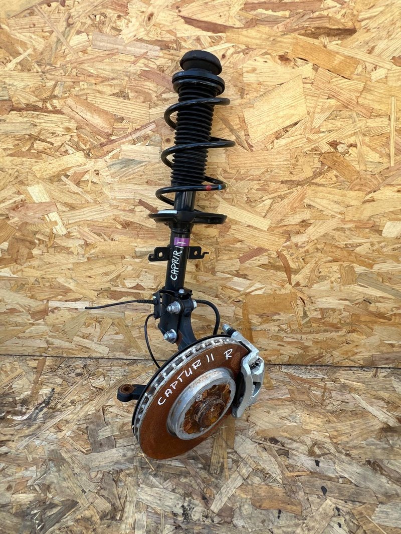 RENAULT CAPTUR II MCPHERSON ZWROTNICA AMORTYZATOR prawy