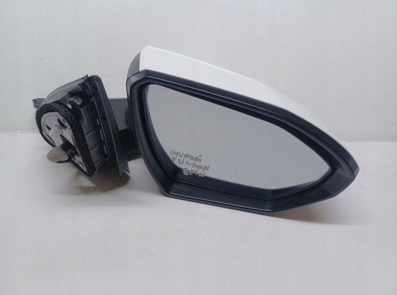 HYUNDAI TUCSON LUSTERKO PRAWE 8 PIN