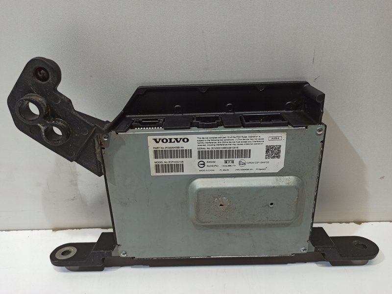 WZMACNIACZ RADIA VOLVO XC60 II 32264588 AA