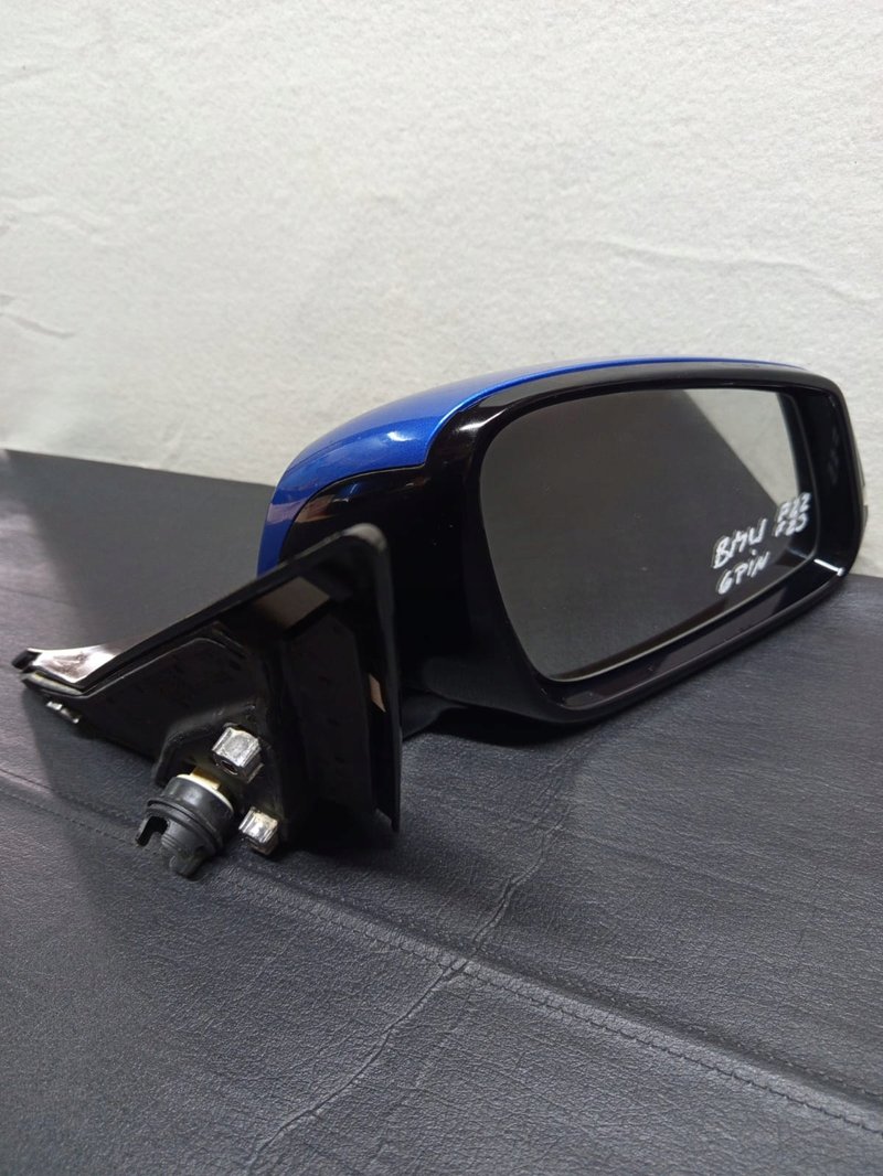 BMW F21 F22 F23 LUSTERKO PRZOD PRZEDNIE prawe 6 PIN