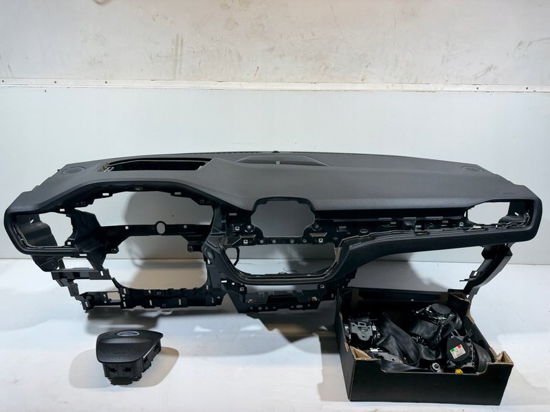 FORD KUGA MK3 III KONSOLA DESKA ROZDZIELCZA AIRBAG PASY PODUSZKI HEAD UP