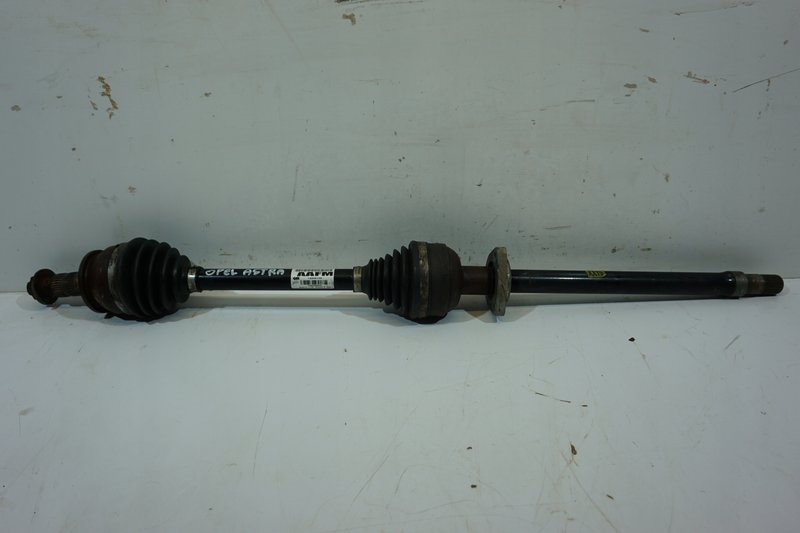 OPEL ASTRA J PÓŁOŚ PRZEDNIA PRAWA 13335136
