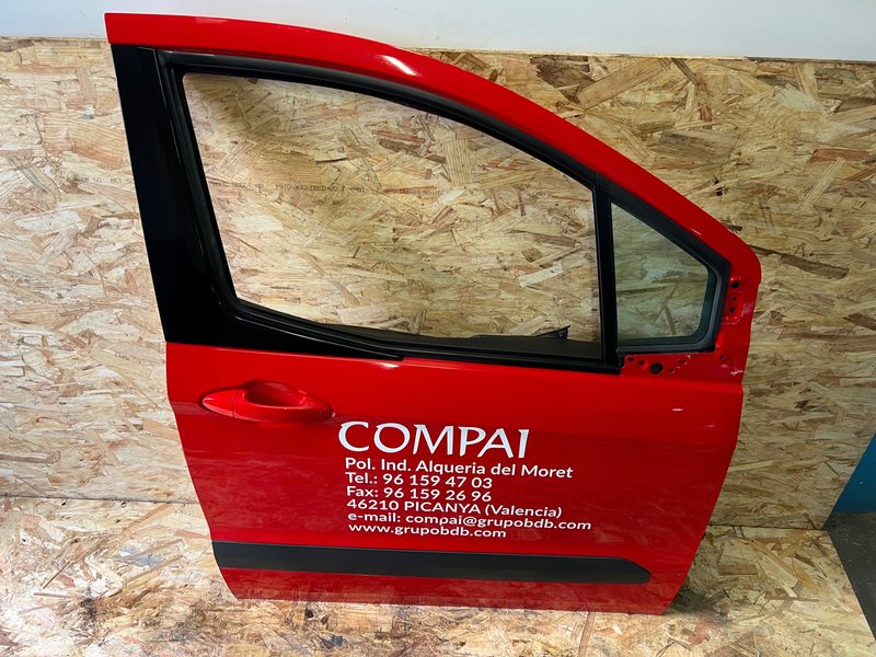 FORD TRANSIT COURIER DRZWI PRZEDNIE PRAWE PRAWY PRZÓD