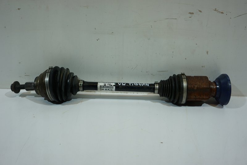 VW TIGUAN III PÓŁOŚ PRAWA 5N0407766D