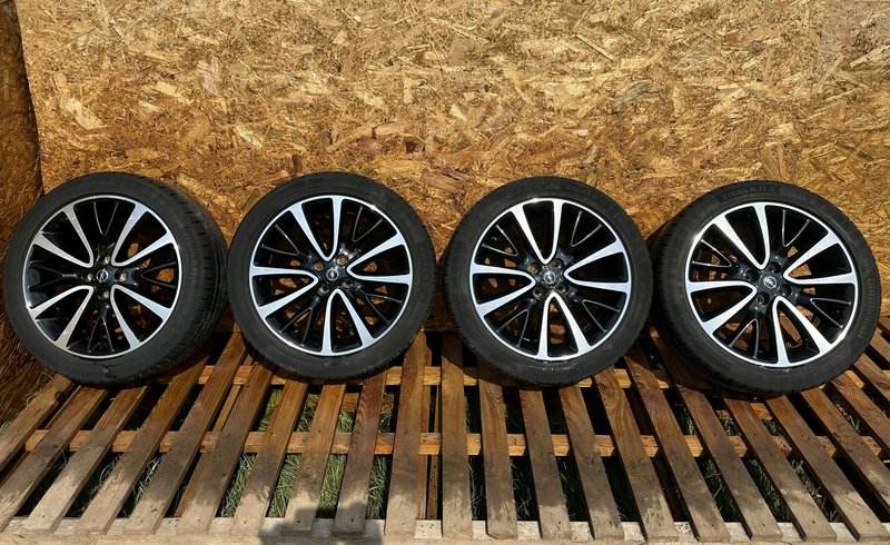 OPEL OE FELGI ALUMINIOWE KOŁA OPONY 7Jx17 ET44 4x100 215/45 R17