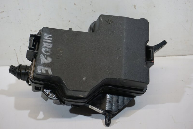 KIA NIRO II SKRZYNKA PUSZKA BEZPIECZNIKÓW