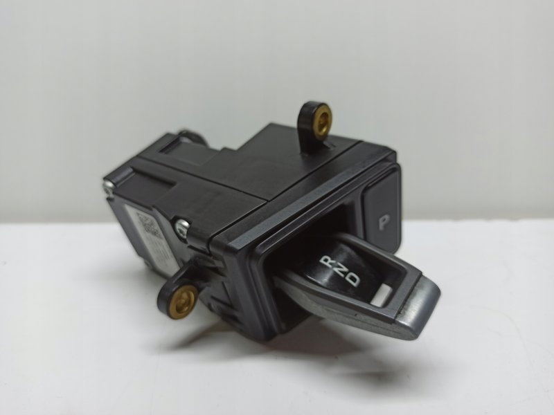 LEWAREK DŹWIGNIA ZMIANY BIEGÓW PORSCHE TAYCAN 9J1 713 033 C