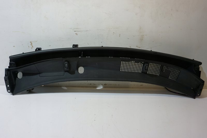 TOYOTA YARIS CROSS PODSZYBIE 55781-0D500