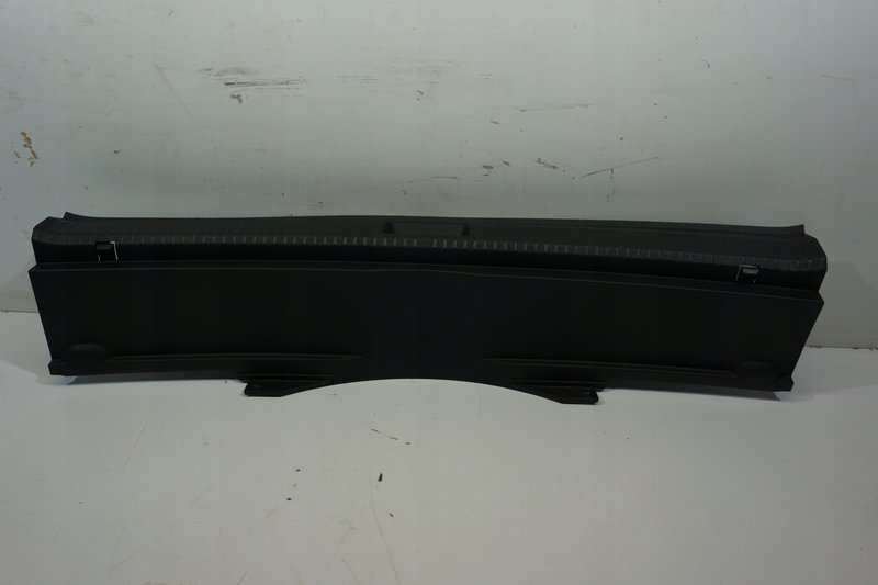 VW TIGUAN III OSŁONA PROGU BAGAŻNIKA