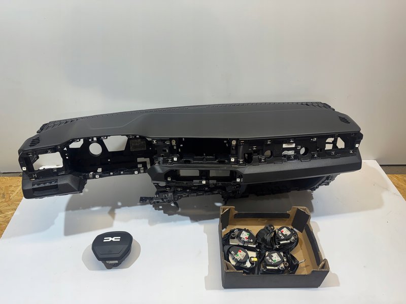 DACIA DUSTER III DESKA KONSOLA PASY AIRBAG
