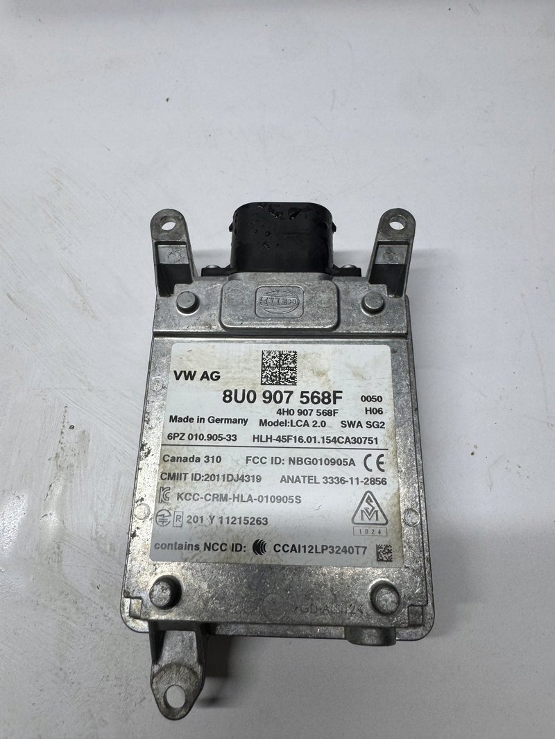 AUDI Q3 8U LIFT 8U0907568F RADAR DISTRONIC TYŁ
