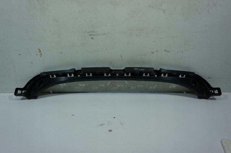 PORSCHE TAYCAN 9J1 ŚLIZG MOCOWANIE ZDERZAKA TYŁ 9J1807863