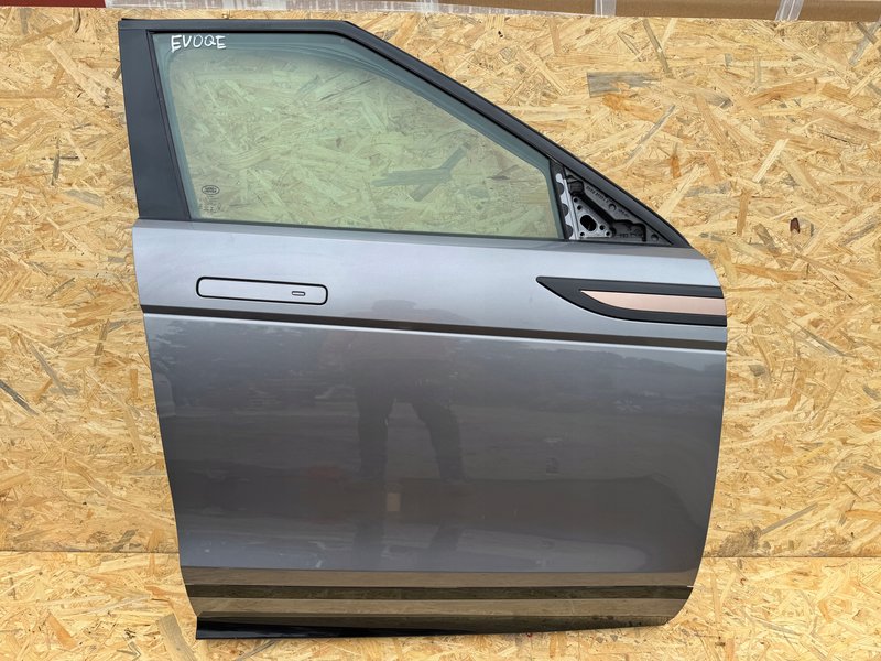 RANGE ROVER EVOQUE II R-DYNAMIC L551 DRZWI PRZEDNIE PRAWE PRAWY PRZÓD