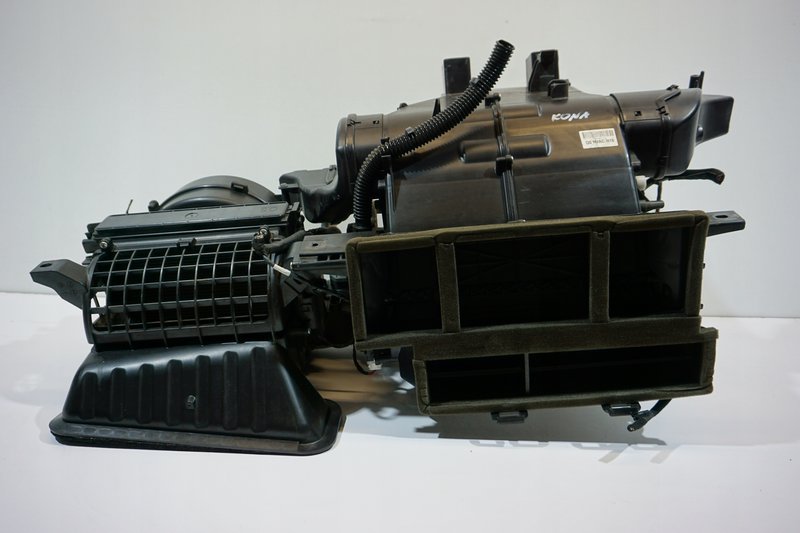 HYUNDAI KONA NAGRZEWNICA