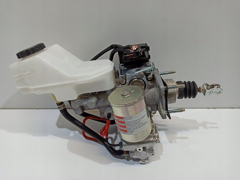 POMPA HAMULEC SERWO TOYOTA RAV 4 V 4720042G50