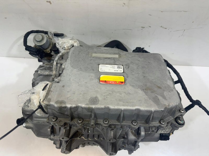SILNIK ELEKTRYCZNY MG ZS I EV TZ204XS1152 TZ204XS1152