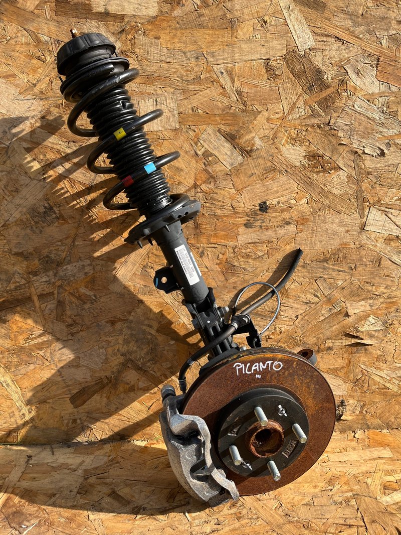 KIA PICANTO III MCPHERSON ZWROTNICA AMORTYZATOR LEWY PRZÓD