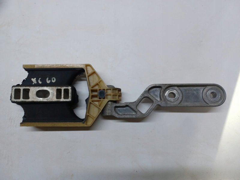 ŁAPA PODPORA SKRZYNI BIEGÓW VOLVO XC60 II 326H08