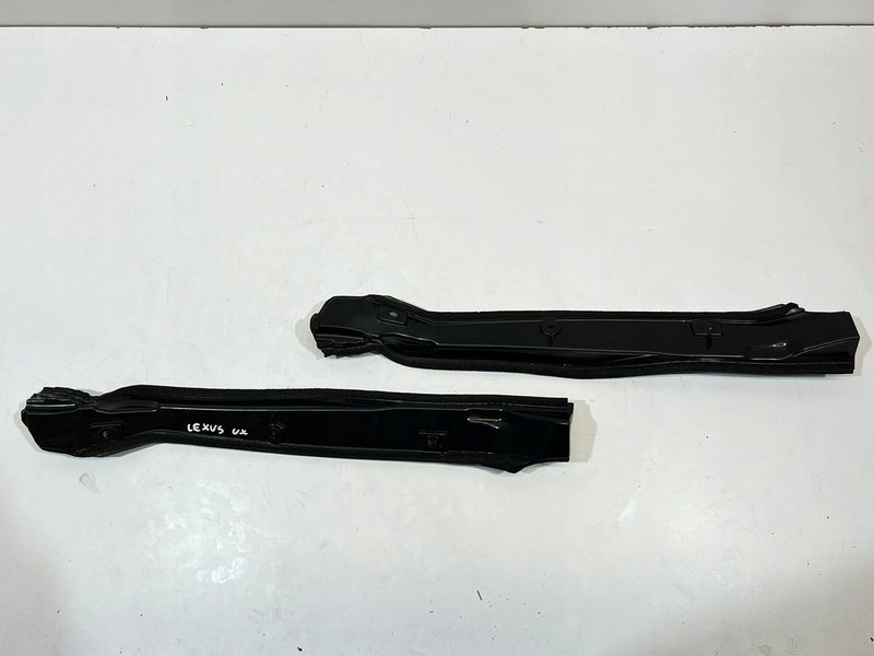 LEXUS UX LISTWY ZASLEPKI BLOTNIKA LEWY PRAWY PRZOD 53828-76020